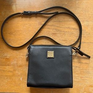 Dooney & Bourke Crossbody Bag Pebble Grain